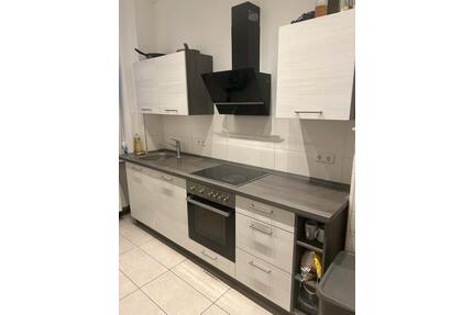 Einzelzimmer 20 m2 in eine Wohngemeinschaft - Saarbrücken