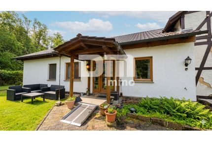 Haus zum Kaufen in Borken (Hessen) 184.900,00 € 178 m²