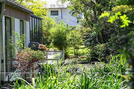 Viel Platz für Familie & Arbeit - Besonderes Anwesen mit traumhafter Gartenidylle! - Hohenbrunn Riemerling