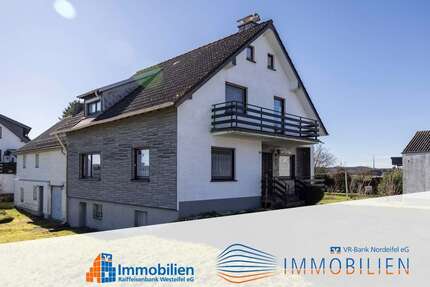 Haus zum Kaufen in Hellenthal 199.000,00 € 133 m²