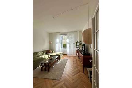 Wohnung zum Mieten in Stuttgart 1.750,00 € 102.9 m²