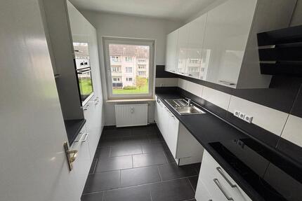 Schicke 4-Zimmer-Wohnung mit Balkon im II OG zu vermieten - Lüchow (Wendland)