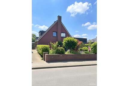 Haus zum Kaufen in Osterrönfeld 359.000,00 € 184.66 m²