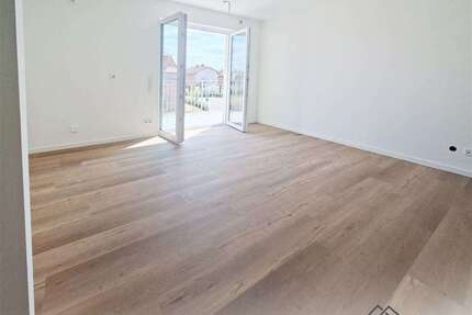 Wohnung zum Kaufen in Dombühl 254.000,00 € 63.03 m²