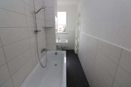 Wohnung zum Mieten in Freiberg 349,00 € 48.02 m²