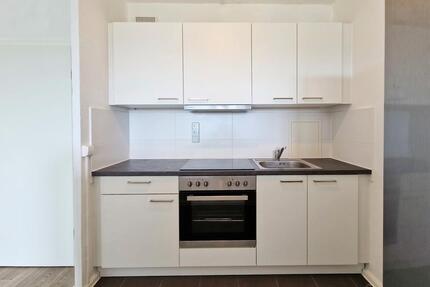 Wir renovieren! 3-Zimmer-Wohnung + 750 € Möbelgutschein*! Ihr neues Zuhause in Chemnitz!