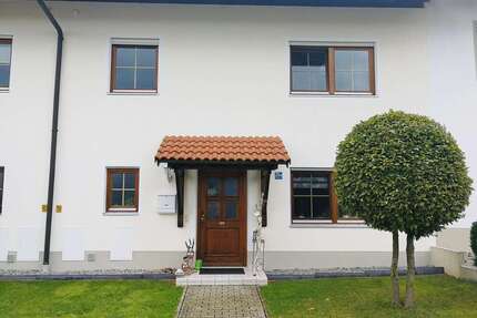 Haus zum Kaufen in Ortenburg 325.000,00 € 140 m²