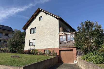 Haus zum Kaufen in Höxter 198.000,00 € 180 m²