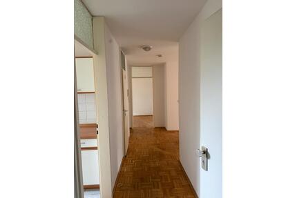 3,5-Zimmer-Wohnung | 86 m² | Einbauküche | Aufzug | Tiefgarage - Crailsheim