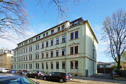 Wohnung zum Mieten in Dresden 234,80 € 23.02 m²