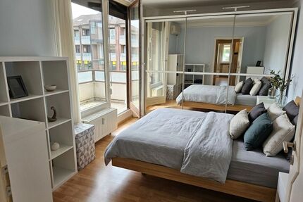 Bezugsfrei von Privat HH-Niendorf, Tiefgarage, ruhig, Parknähe, Familienfreundlich - Hamburg