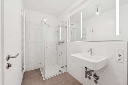 Wohnung zum Mieten in Berlin 2.949,00 € 117.74 m²