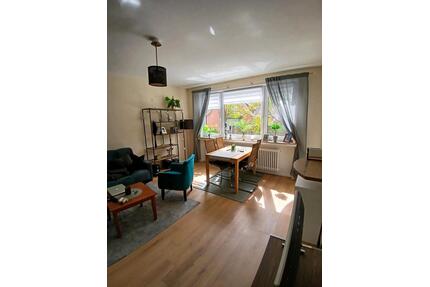 von privat: sanierte 1 Zimmer Wohnung Singleappartement Balkon - Syke