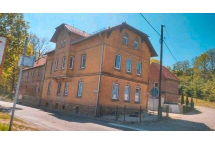 Grundstück mit Mietwohnungen - 750.000,00&nbsp;EUR Kaufpreis, ca.&nbsp; 550,00&nbsp;m&sup2; in Weißenfels (PLZ: 06688) Großkorbetha