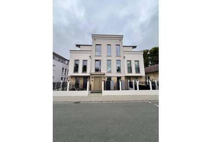 Wohnung zum Mieten in Langen 2.490,00 € 151.6 m²