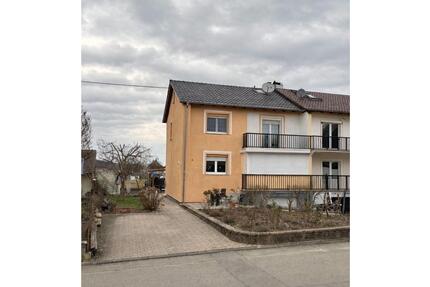 Doppelhaushälfte zu Verkaufen - 599.000,00&nbsp;EUR Kaufpreis, ca.&nbsp; 115,00&nbsp;m&sup2; in Bermatingen (PLZ: 88697)