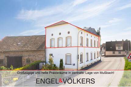 Wohnung zum Kaufen in Mußbach 155.000,00 € 144 m²