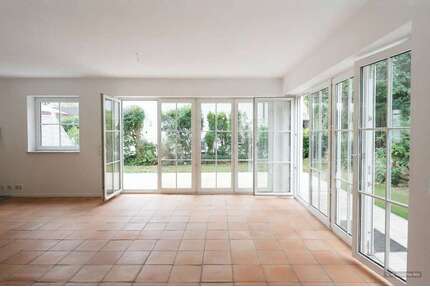 Haus zum Mieten in Ismaning 2.750,00 € 140 m²