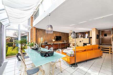 Haus zum Kaufen in Schwarzenbruck 575.000,00 € 184.3 m²