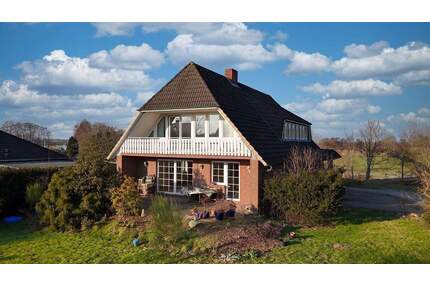 Ihr Traumhaus mit Kamin, Loggia & großer Terrasse wartet auf Sie! - Loxstedt Nesse