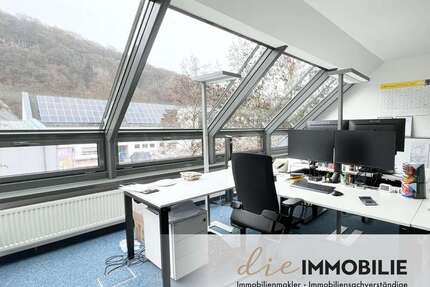 Büro in Overath 1.185,00 € 158 m²