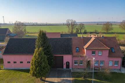 Haus zum Kaufen in Niedergörsdorf Lindow 298.000,00 € 159.65 m² - Niedergörsdorf / Lindow