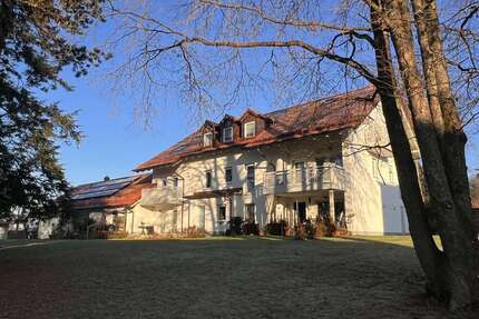 Wohnung zum Kaufen in Aidenbach 310.000,00 € 97.78 m²