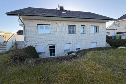 Helle 3-Zimmer-Wohnung mit Terrasse & Gartennutzung - Waldeck