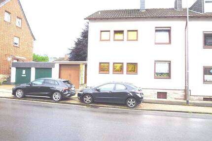 Modernisierte Doppelhaushälfte mit herrlichem Garten und Garage - Aachen Eilendorf