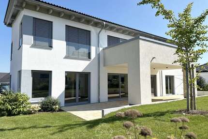 Haus zum Kaufen in Prichsenstadt 799.000,00 € 254.44 m²