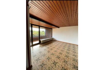 3-Zimmer-Dachgeschosswohnung mit 2 Balkonen - Obersulm