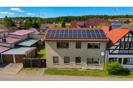 Haus zum Kaufen in Buchhain 149.900,00 € 124.82 m²