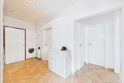 Wohnung zum Kaufen in Lübeck 279.000,00 € 74 m²