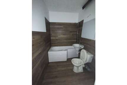 Wohnung zum Mieten in Halle 342,00 € 56.02 m²