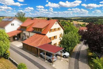 Haus zum Kaufen in Niedereschach 349.000,00 € 146 m²