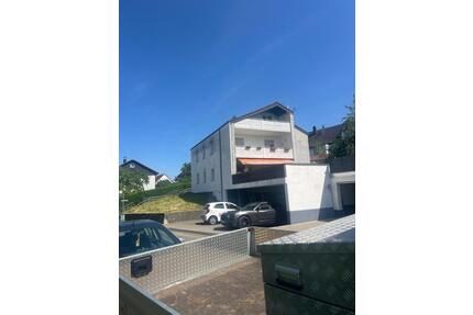 3 Familienhaus - 700.000,00&nbsp;EUR Kaufpreis, ca.&nbsp; 270,00&nbsp;m&sup2; in Aalen (PLZ: 73430)