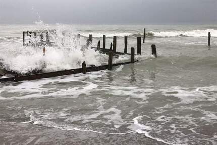 Reethaus in TOP Lage bis 6 Personen mit Kamin Waschmaschine ca 150 m zur Ostsee komplett eingerichtet - Glowe
