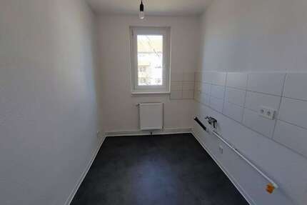 Wohnung zum Mieten in Merseburg 352,00 € 58.65 m²