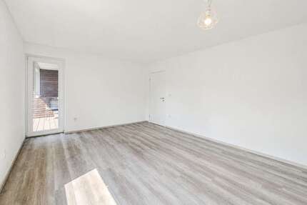 Wohnung zum Mieten in Altdorf 780,00 € 56.37 m²