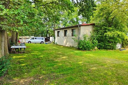 Grundstück mit einem alten Haus - Burgdorf
