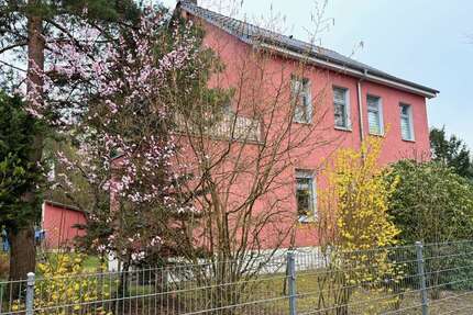 Haus zum Kaufen in Schöneiche 670.000,00 € 224.85 m²