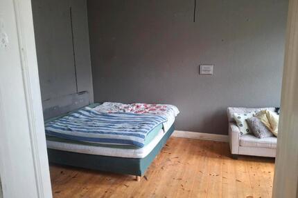 Ein Zimmer - 450,00&nbsp;EUR Kaltmiete, ca.&nbsp; 25,00&nbsp;m&sup2; in Berlin (PLZ: 10115) Mitte
