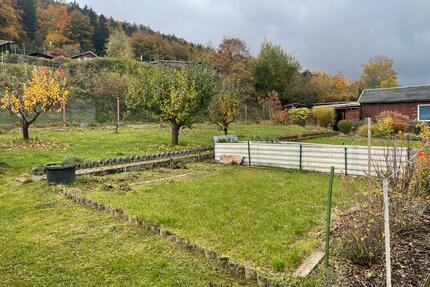 Garten in schöner Lage - 4.000,00&nbsp;EUR Kaltmiete, ca.&nbsp; 0,00&nbsp;m&sup2; in Zella-Mehlis (PLZ: 98544)