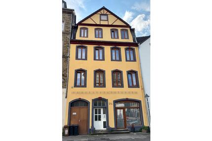 Mehrfamilienhaus mit Ladenlokal – kernsaniert, denkmalgeschützt - Koblenz Arenberg-Immendorf