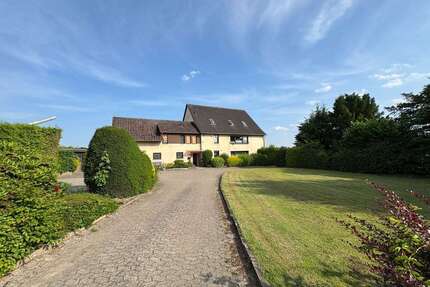 Haus zum Kaufen in Bad Salzuflen 399.000,00 € 330 m²