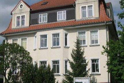 moderne Zweiraumwohnung mit Gartennutzung und Stellplatz - Döbeln