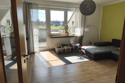 Wohnung zu vermieten - 900,00&nbsp;EUR Kaltmiete, ca.&nbsp; 97,00&nbsp;m&sup2; in Neumarkt in der Oberpfalz (PLZ: 92318) Altenhof