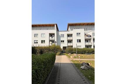 Schöne 3-Zimmer-Wohnung mit Balkon zu vermieten! - Bad Homburg vor der Höhe Gonzenheim