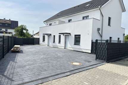 Haus zum Mieten in Braunschweig 1.950,00 € 14 m²