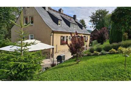 Haus zum Kaufen in Schwarzenberg 119.000,00 € 106 m²